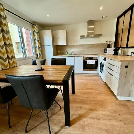 Apartament Gare - Tram 17 - Cosy And Functional Annemasse