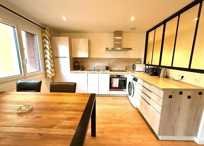 דירה Gare - Tram 17 - Cosy And Functional *